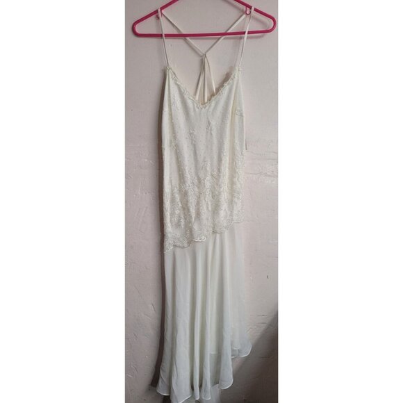 delicates Other - Delicates Womens Pale Ivory Satin & Embroidered Night Gown Medium New With Tags